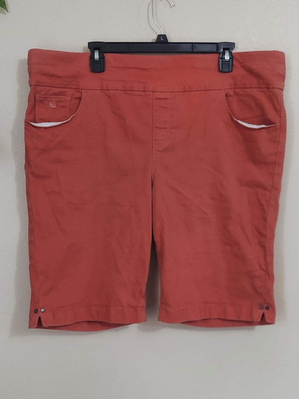 Gloria Vanderbilt Rust Orange Women's Bermuda Shorts